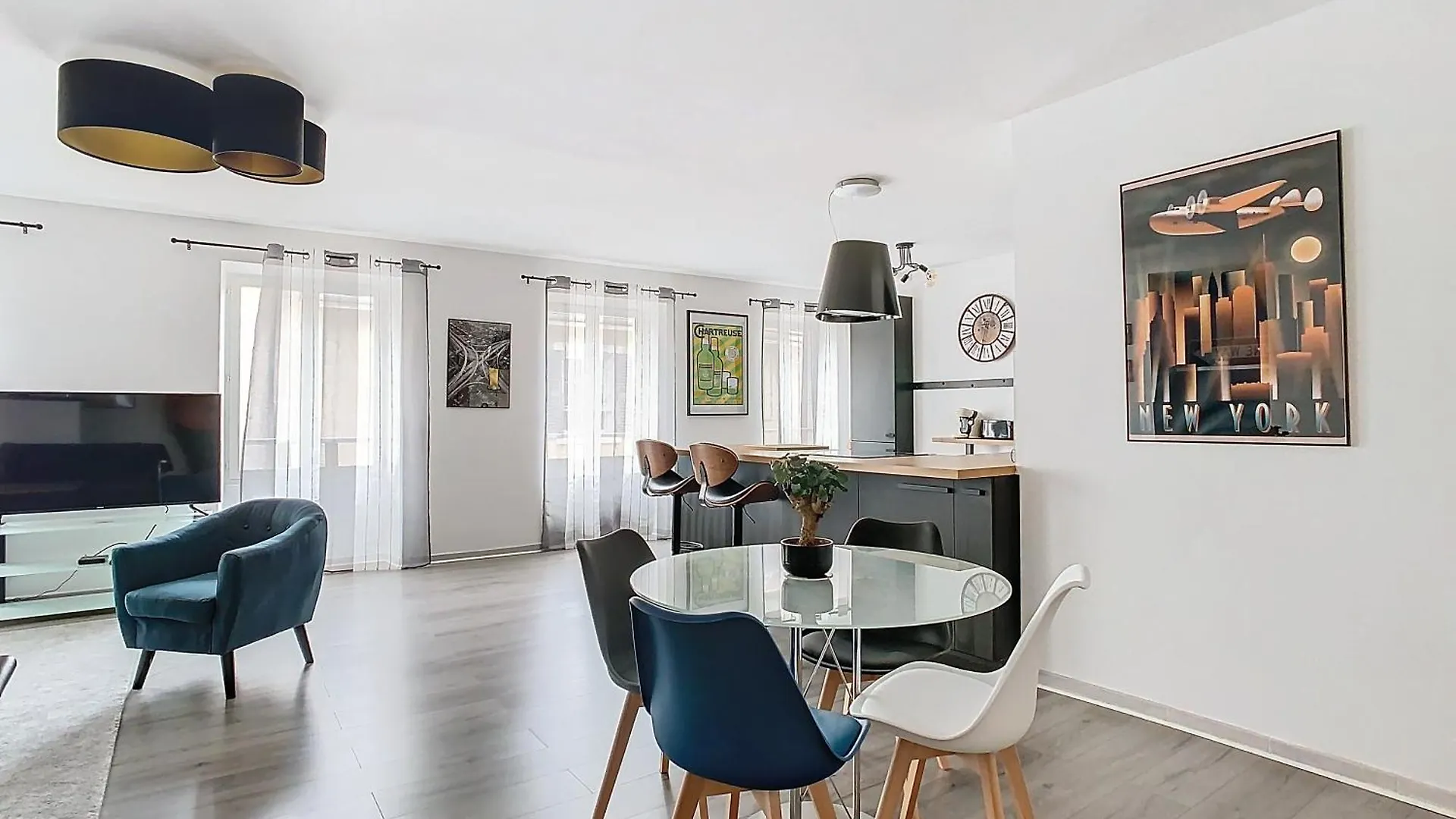 Apartment Le Loft, 2 Chambres 85 M2, Hyper Centre, Proche Gare Voiron